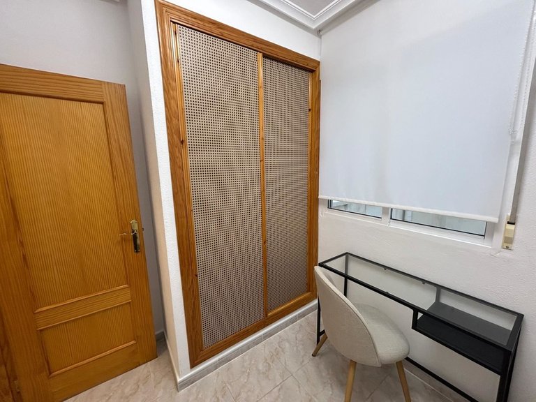 Apartment for Sale in Torrevieja, Alicante 15