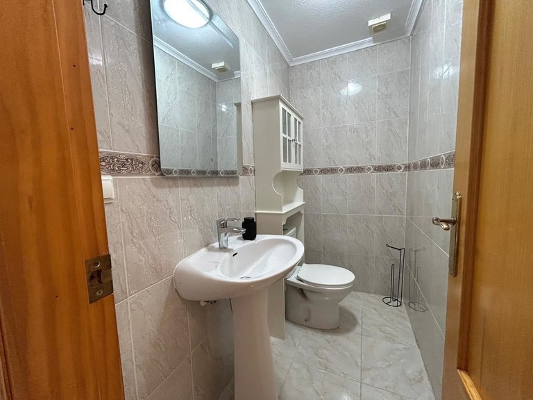 Apartment for Sale in Torrevieja, Alicante 19