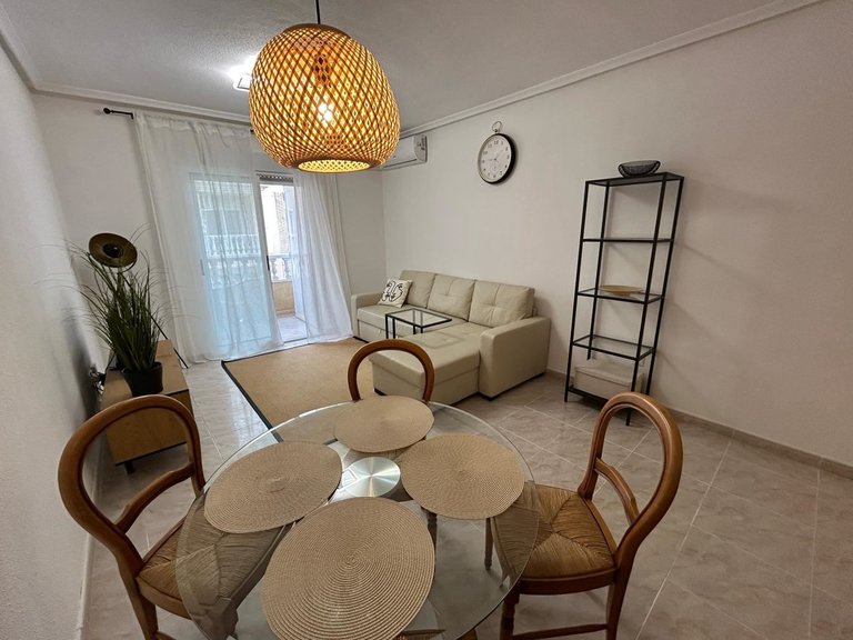 Apartment for Sale in Torrevieja, Alicante 25