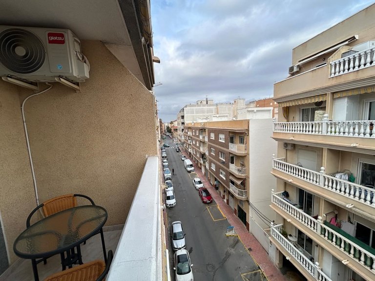 Apartment for Sale in Torrevieja, Alicante 32