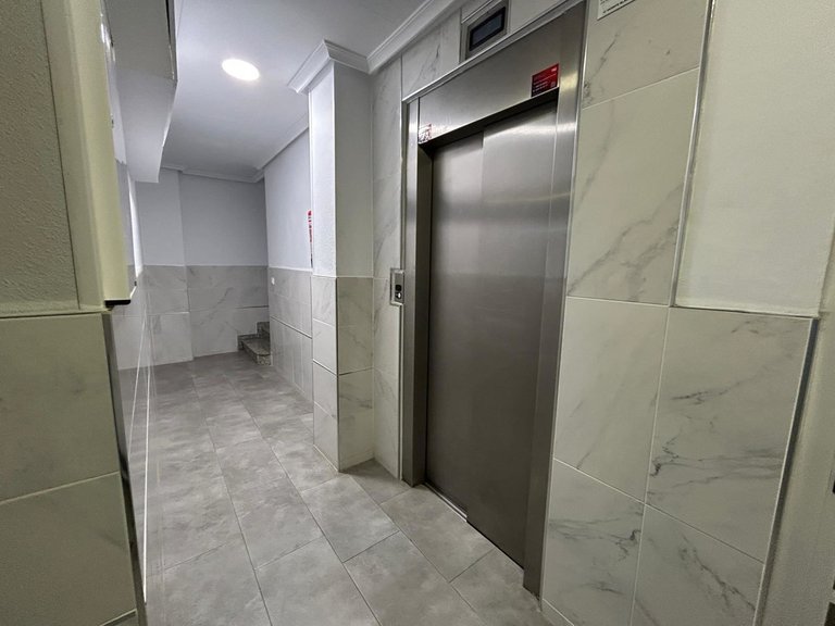 Apartment for Sale in Torrevieja, Alicante 38