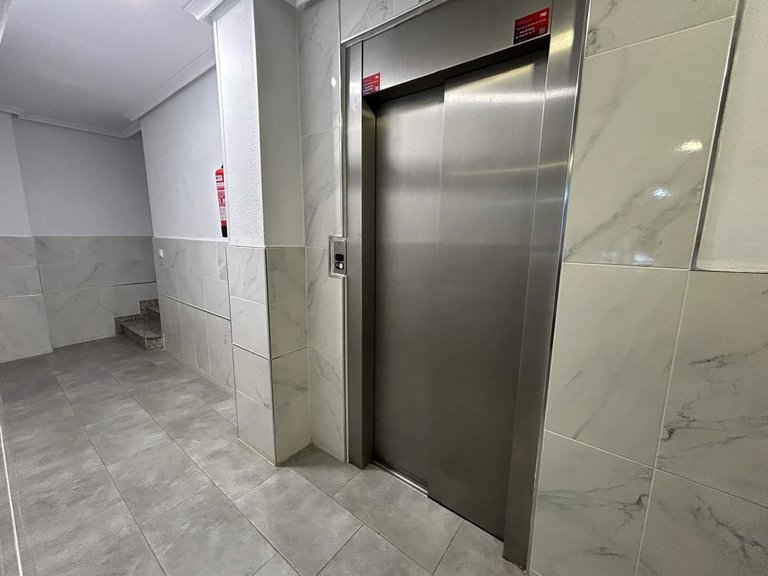 Apartment for Sale in Torrevieja, Alicante 39