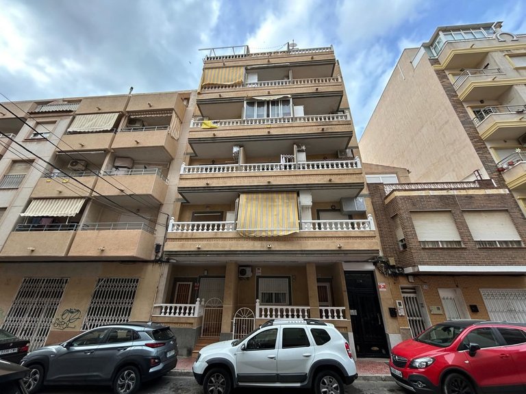 Apartment for Sale in Torrevieja, Alicante 45