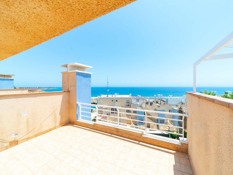 Town House for Sale in Campoamor, Alicante 6