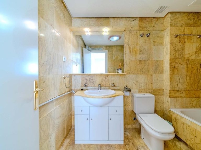 Town House for Sale in Campoamor, Alicante 20