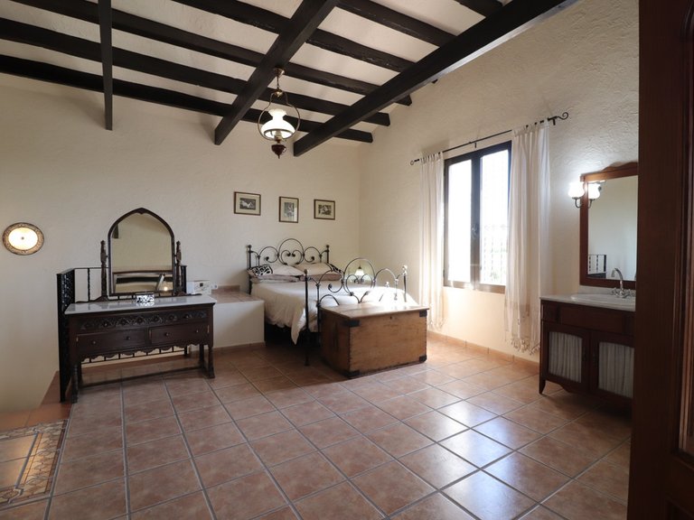 Villa for Sale in Albatera, Alicante 15