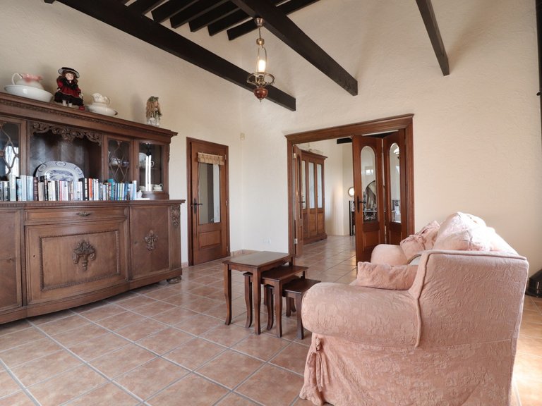 Villa for Sale in Albatera, Alicante 21