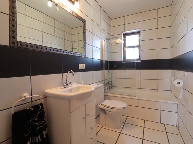 Villa for Sale in Albatera, Alicante 22