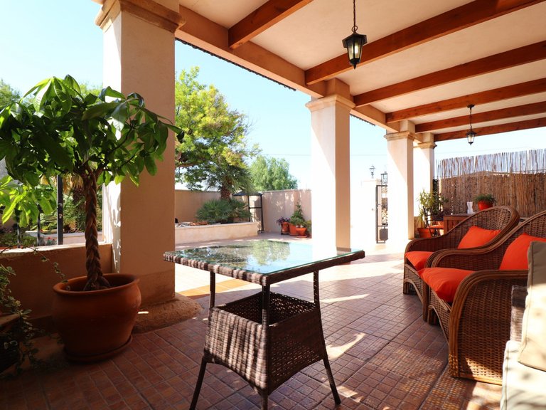 Villa for Sale in Albatera, Alicante 30
