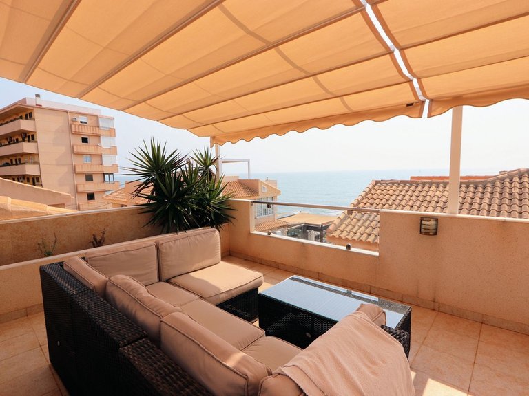Villa for Sale in Torrevieja, Alicante 1