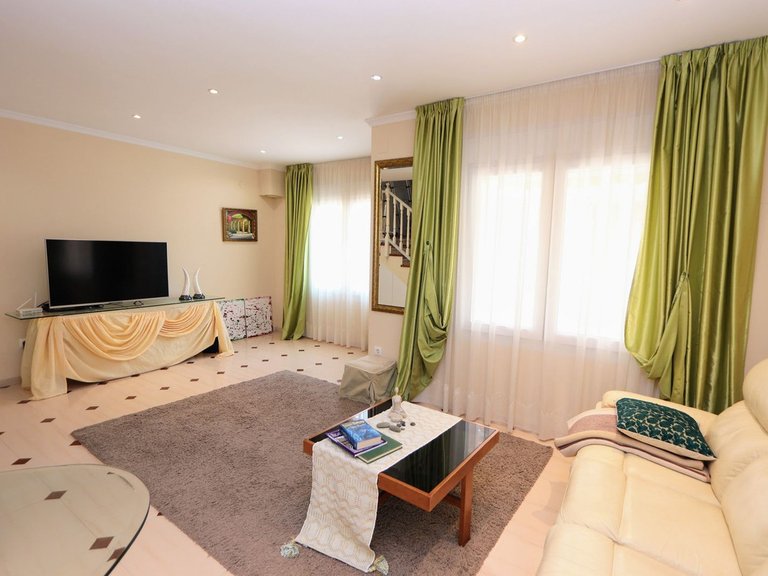 Villa for Sale in Torrevieja, Alicante 4