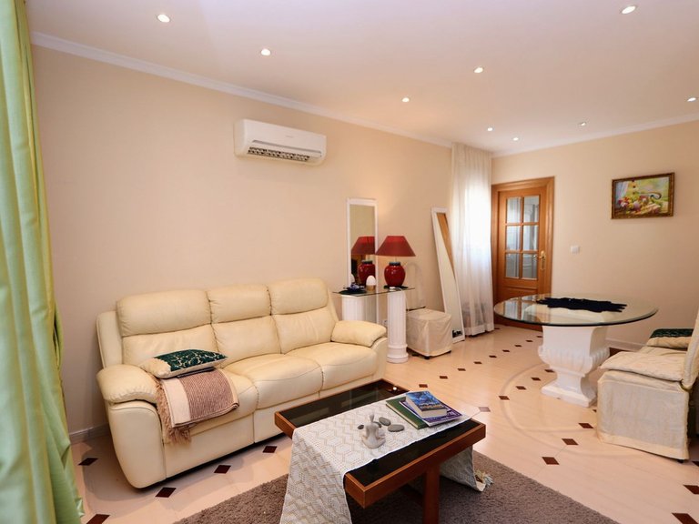 Villa for Sale in Torrevieja, Alicante 7