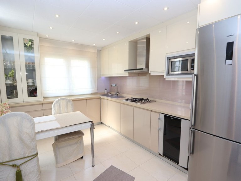 Villa for Sale in Torrevieja, Alicante 11