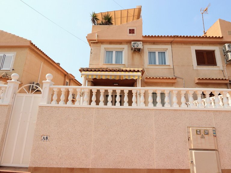 Villa for Sale in Torrevieja, Alicante 35