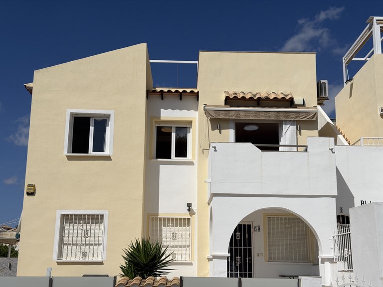 Apartment for Sale in Villamartin, Alicante 1