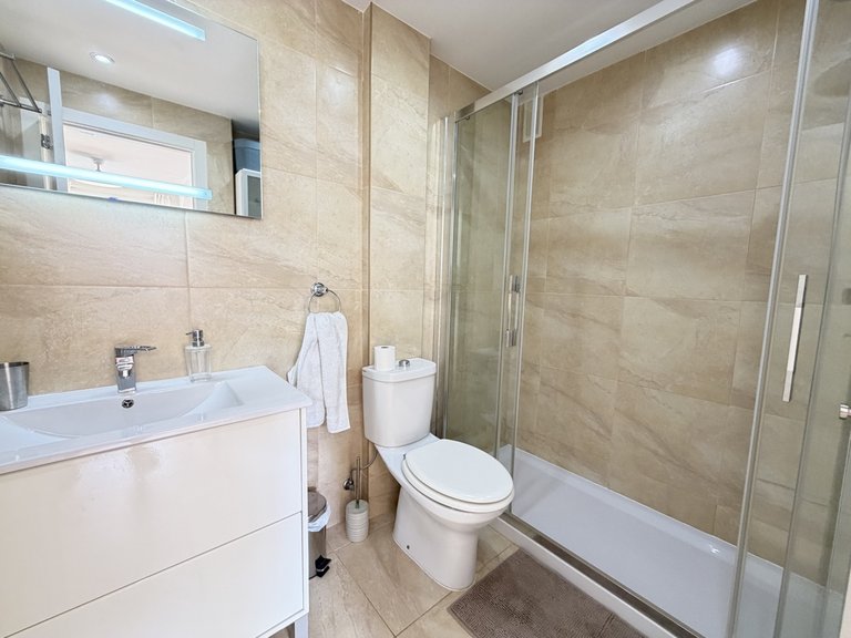 Apartment for Sale in Villamartin, Alicante 12