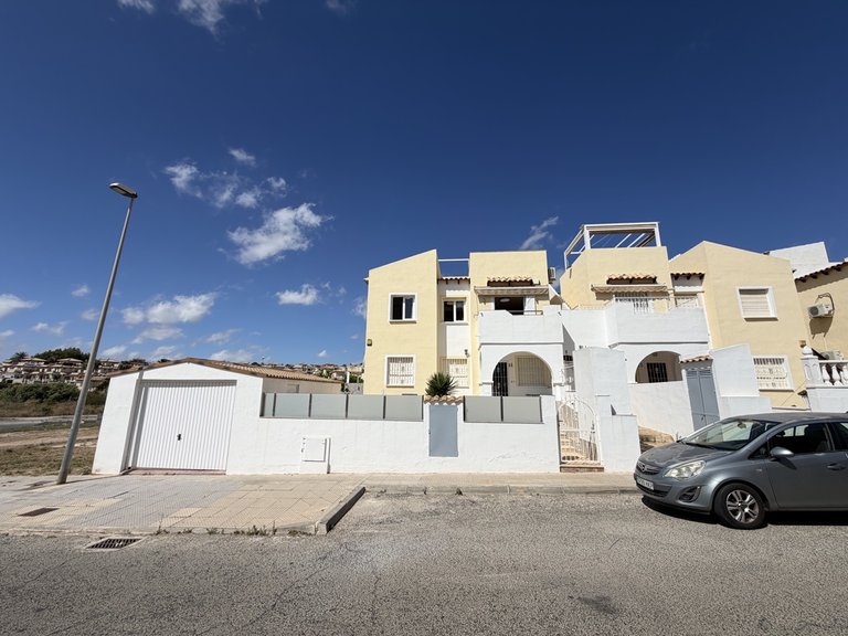 Apartment for Sale in Villamartin, Alicante 23