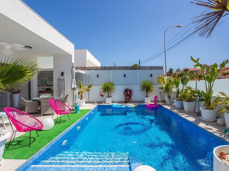 Villa for Sale in Torrevieja, Alicante 5