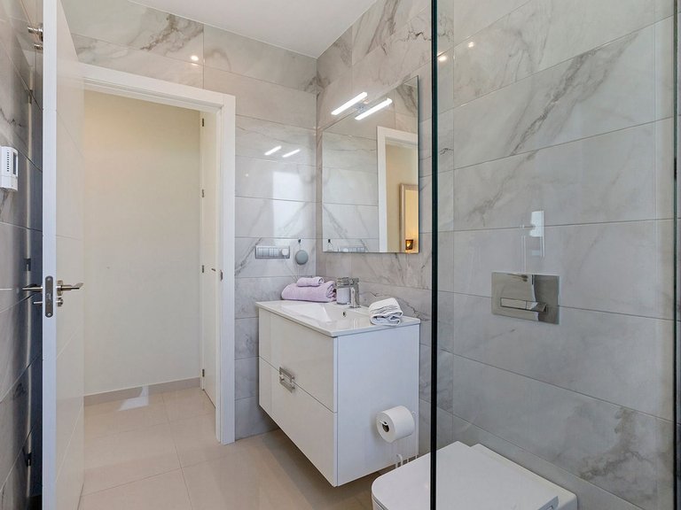 Villa for Sale in Torrevieja, Alicante 30