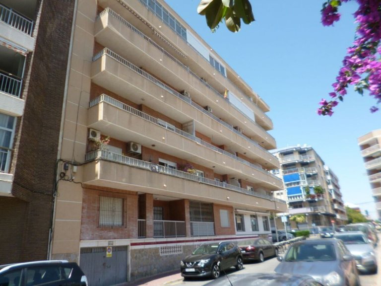Apartment for Sale in Villamartin, Alicante 20