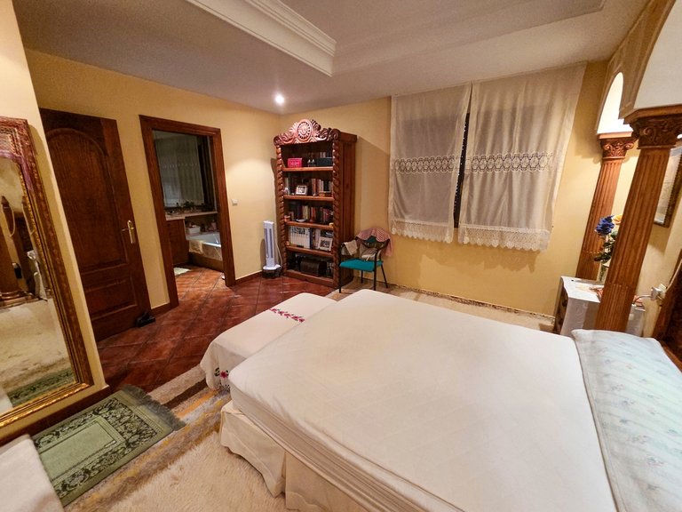 Villa for Sale in Elche, Alicante 17