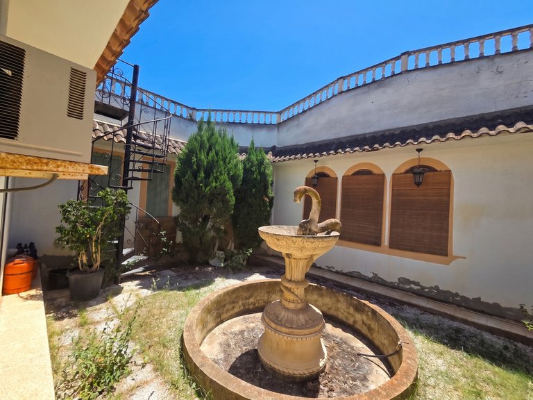 Villa for Sale in Elche, Alicante 22