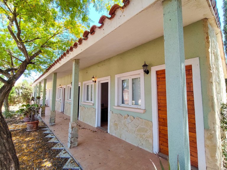 Villa for Sale in Elche, Alicante 35