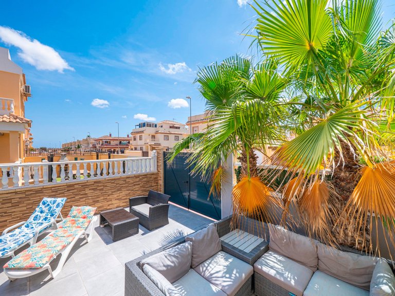 Villa for Sale in Rojales, Alicante 6