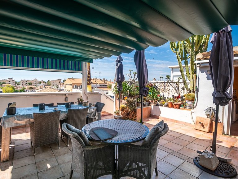 Apartment for Sale in La Florida, Alicante 30