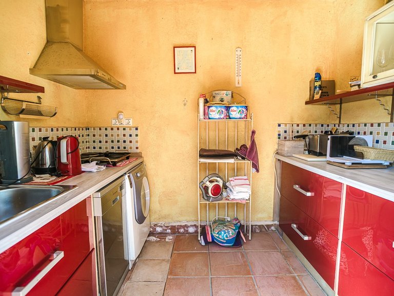 Apartment for Sale in La Florida, Alicante 33