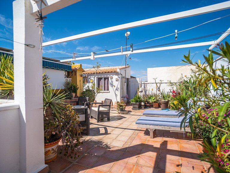 Apartment for Sale in La Florida, Alicante 35