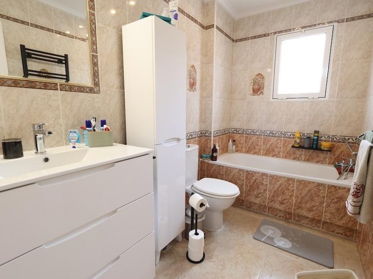 Villa for Sale in San Miguel De Salinas, Alicante 10