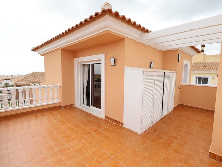 Villa for Sale in San Miguel De Salinas, Alicante 23