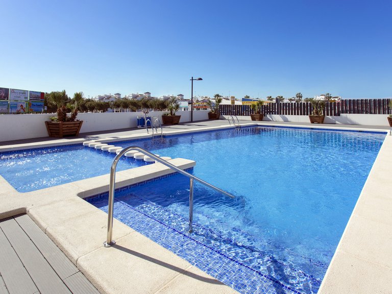 Apartment for Sale in Los Dolses, Alicante 29