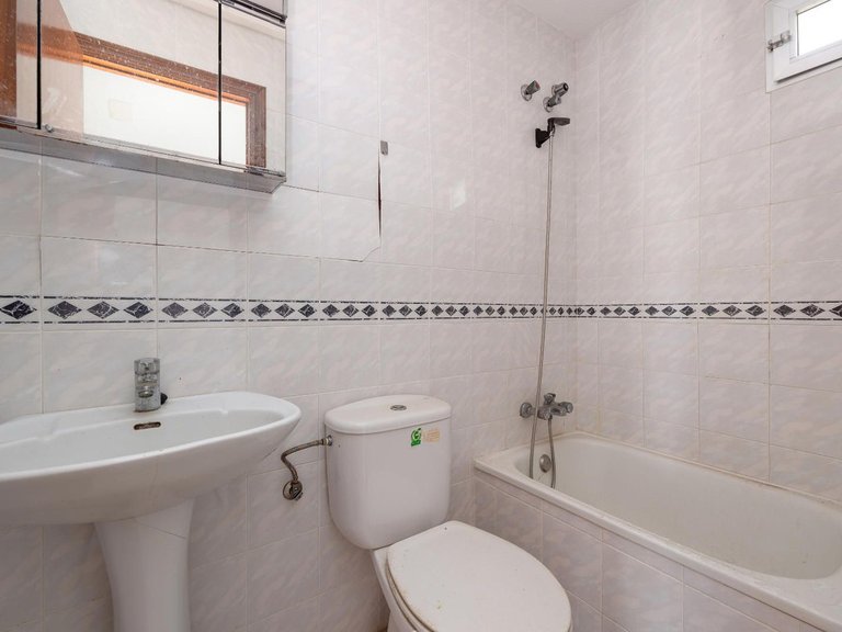 Apartment for Sale in Torrevieja, Alicante 8