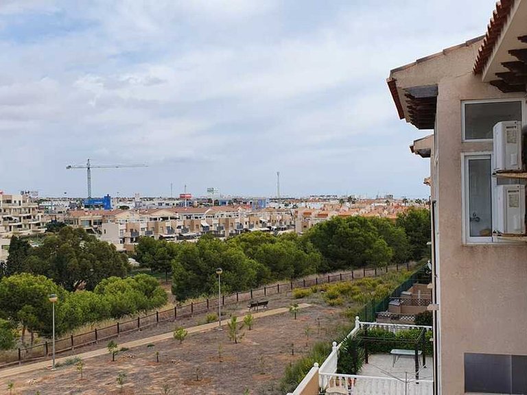 Apartment for Sale in Cabo Roig, Alicante 37
