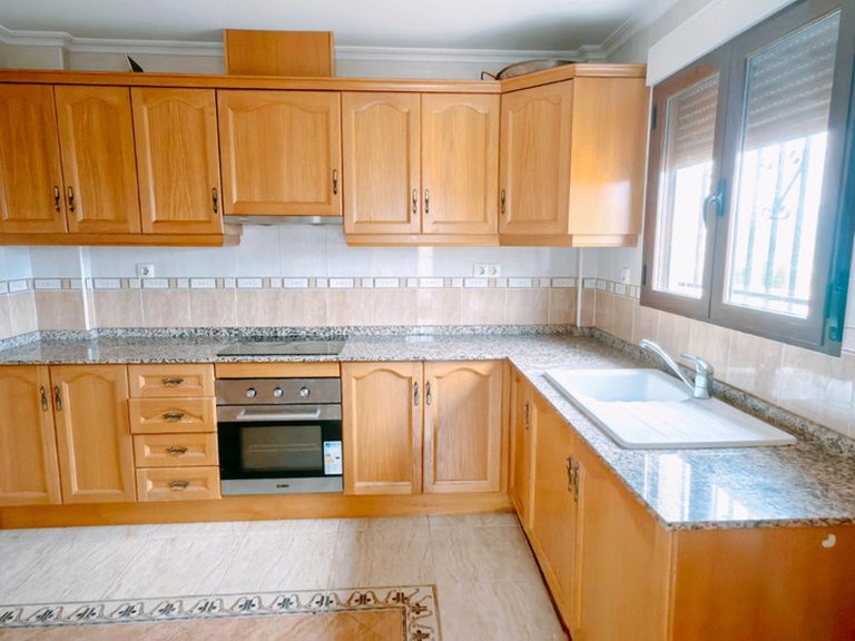 Villa for Sale in Pinoso, Alicante 5