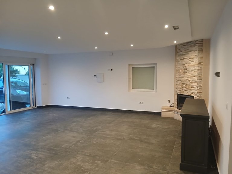 Villa for Sale in Cabo Roig, Alicante 25