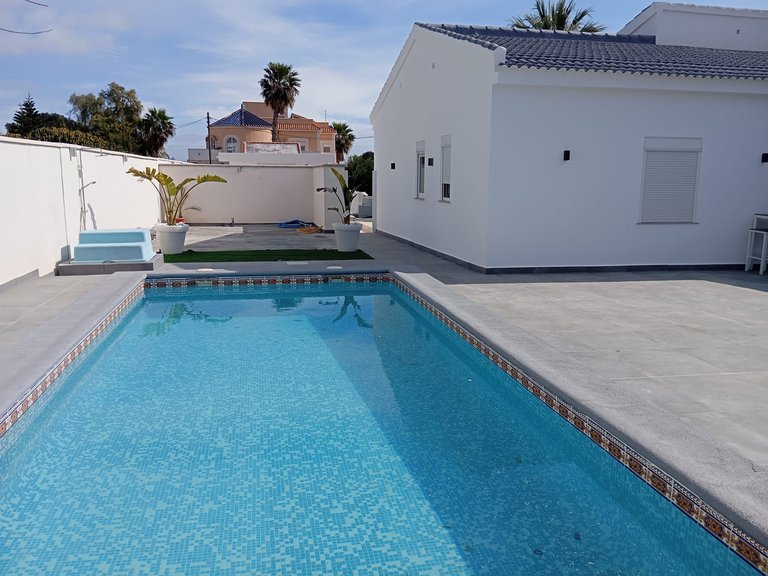 Villa for Sale in Cabo Roig, Alicante 43