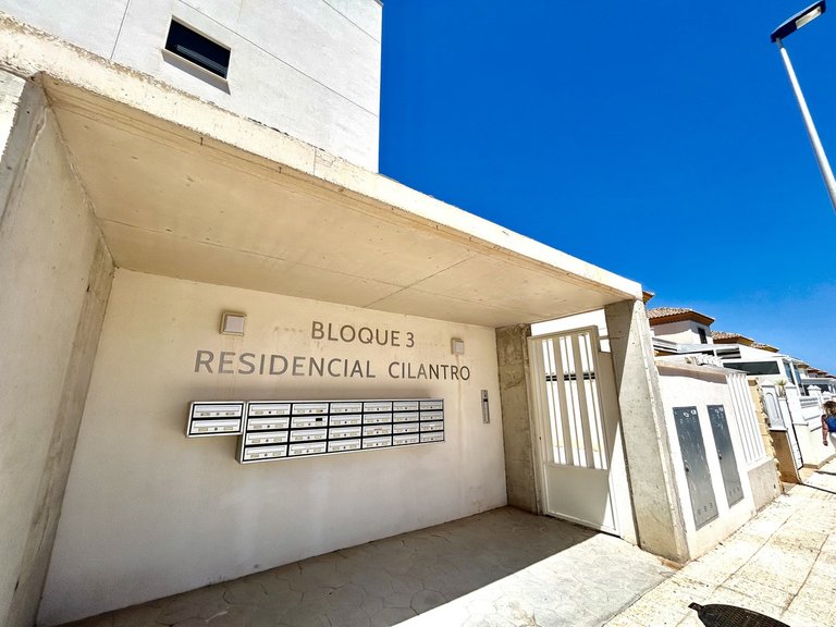 Apartment for Sale in Los Dolses, Alicante 36