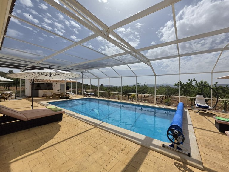 Villa for Sale in Pinoso, Alicante 11