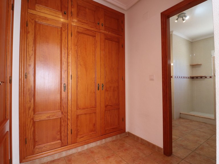 Villa for Sale in San Miguel De Salinas, Alicante 19