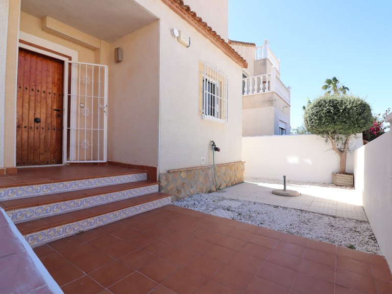 Villa for Sale in San Miguel De Salinas, Alicante 37