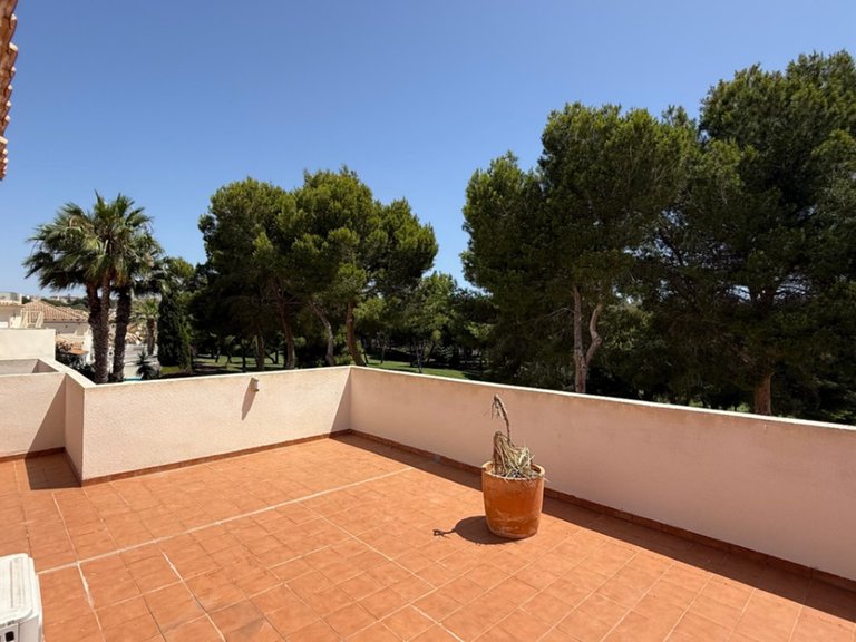 Villa for Sale in Las Ramblas, Alicante 32