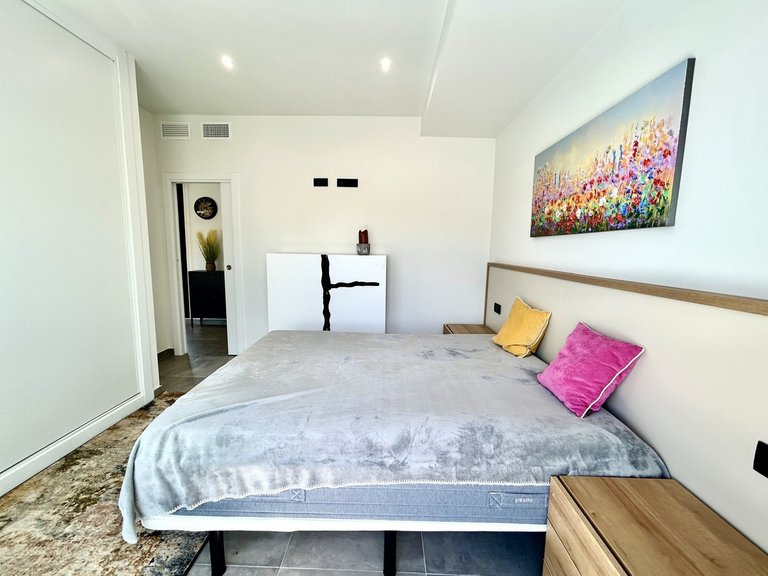 Villa for Sale in Villamartin, Alicante 22