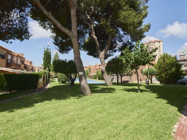 Apartment for Sale in Alicante, Alicante 25