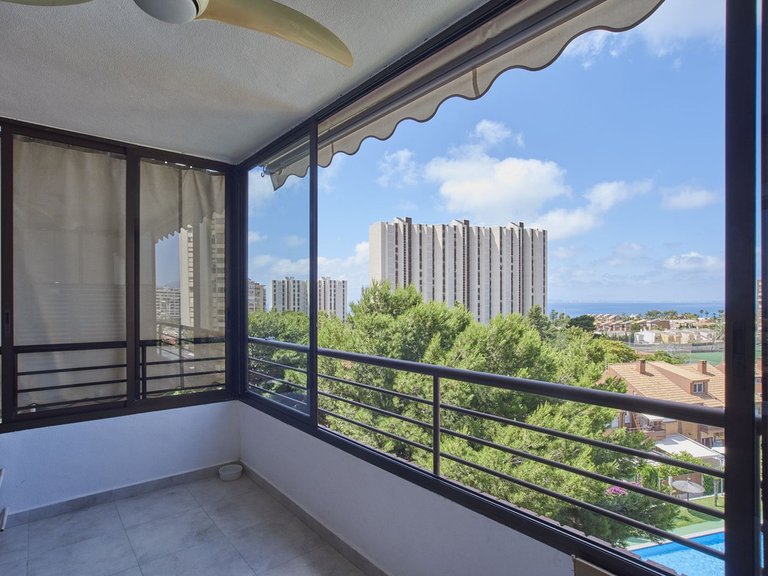 Apartment for Sale in Alicante, Alicante 27