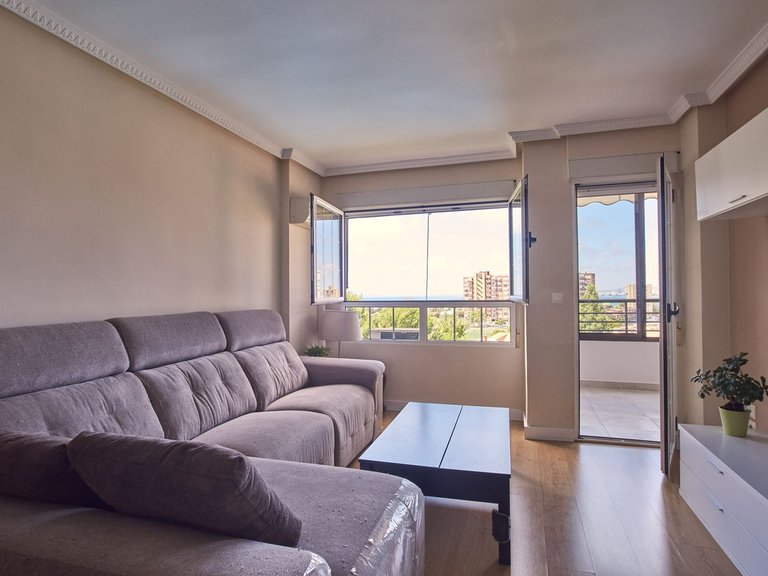 Apartment for Sale in Alicante, Alicante 30