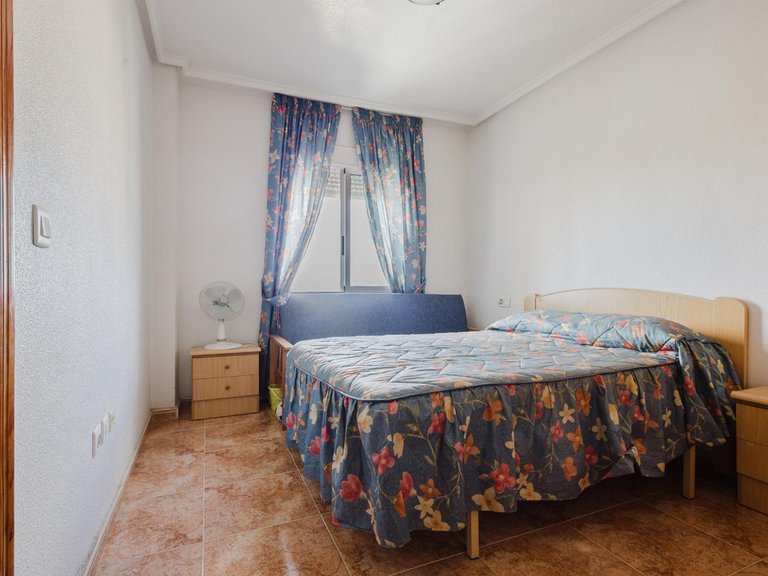 Apartment for Sale in Torrevieja, Alicante 11
