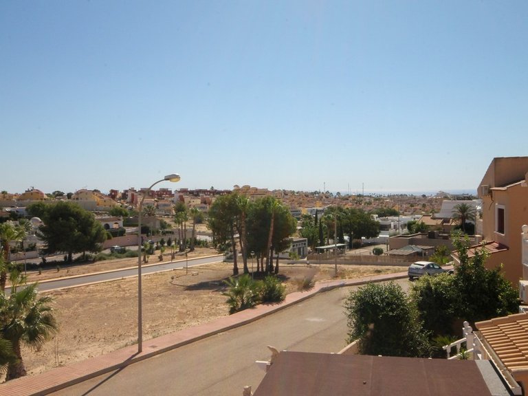 Villa for Sale in Villamartin, Alicante 17